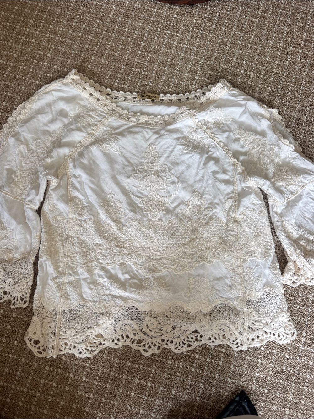 Women’s White Lace Crochet Blouse - Classic Feminine Top